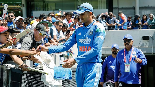 Shubman Gill batting for India during 2nd ODI vs Australia at Adelaide Oval, October 2025